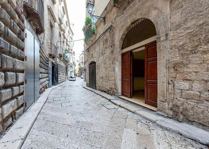 Apt 2 In The Historic Center Bari