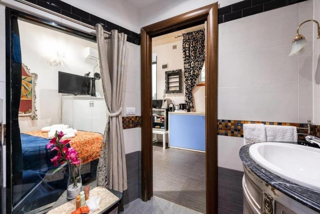 2 In The Historic Center Appartement Bari